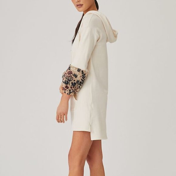 Anthropologie Amadi M NWT Hoodie Tunic Mini Dress Faux Fur Lounge Sweatshirt - Picture 2 of 4